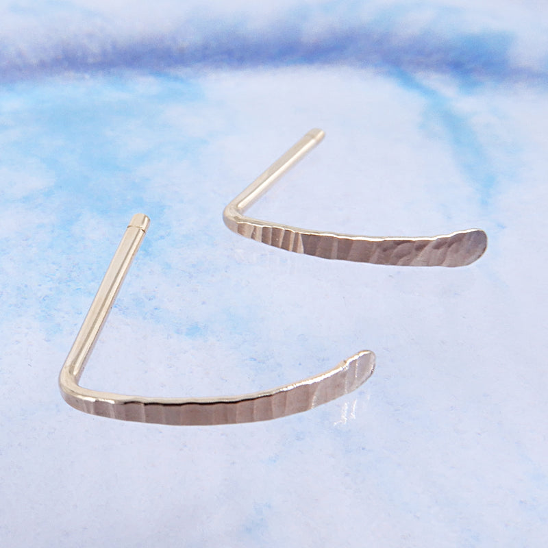 Hammered Bar 1/2" Earring in Gold