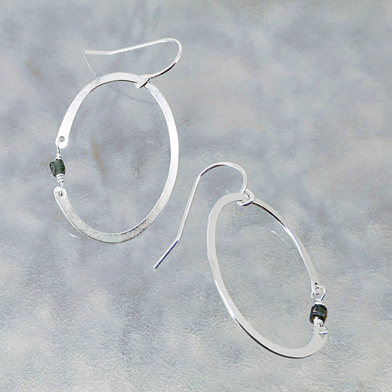 Forged Oval w/Tourmaline Earring in Silver