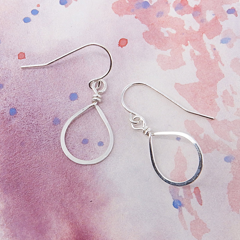 Teardrop Sm Earring in Silver