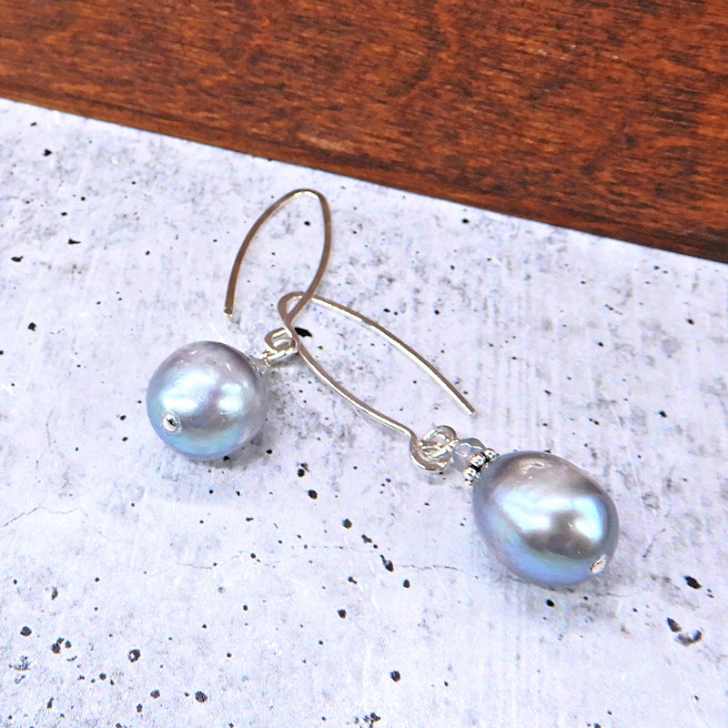 Grey Pearl Long Earring in Silver