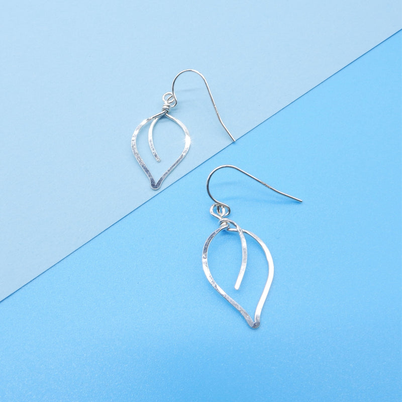 Forged Leaf Dangle Earring Lg in Silver