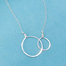 Interlocking Circles Necklace in Silver